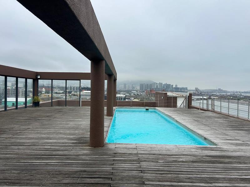 1 Bedroom Property for Sale in Woodstock Western Cape